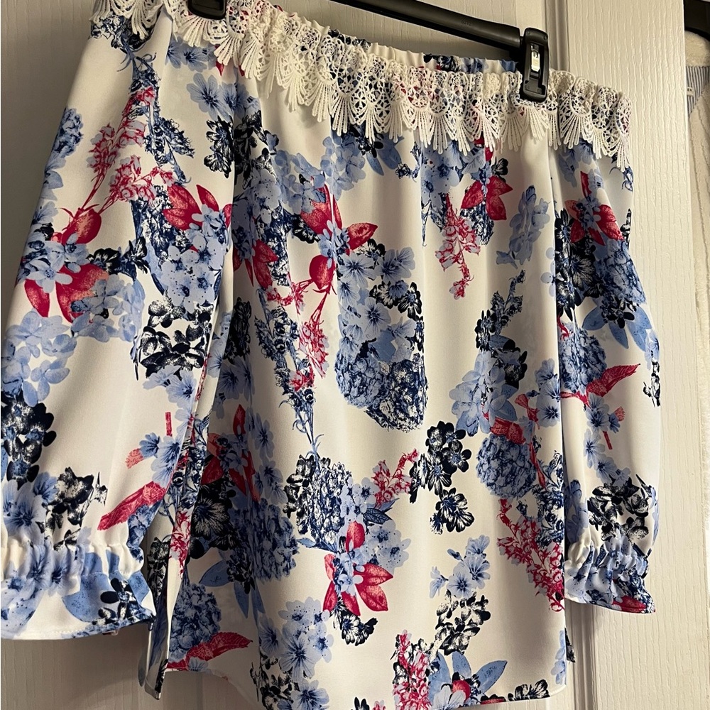 Elle Lace Trim Floral Blouse - Red, Blue, White